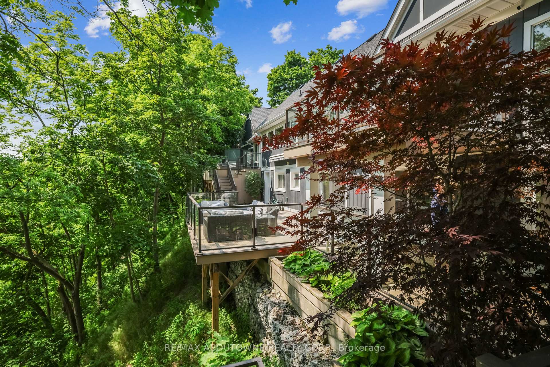 Photo 40 of 382 Trafalgar Road, Oakville, Old Oakville — HOMEH