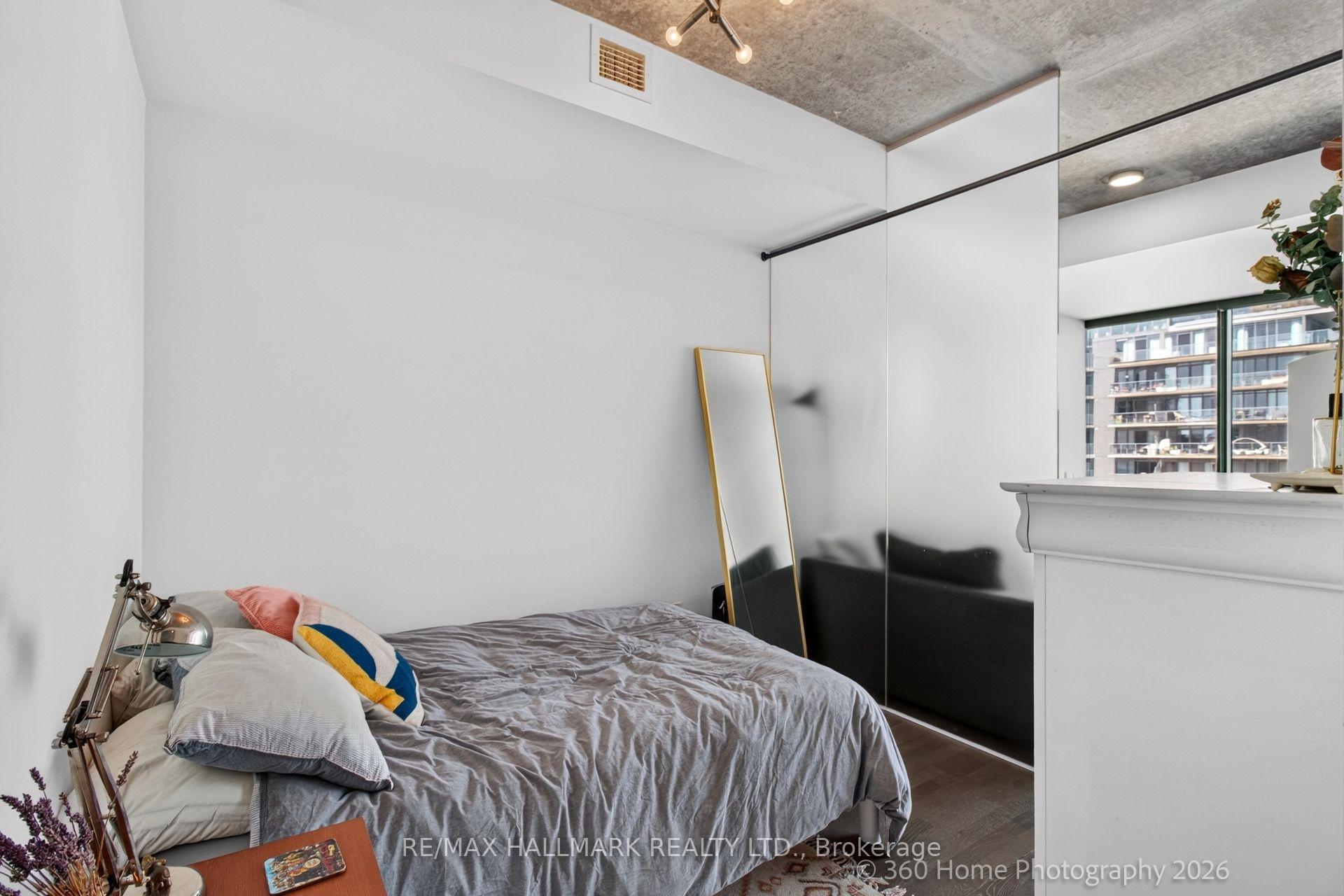 Photo 6 of Unit 1210, 629 King Street W, Toronto, Waterfront Communities — HOMEH