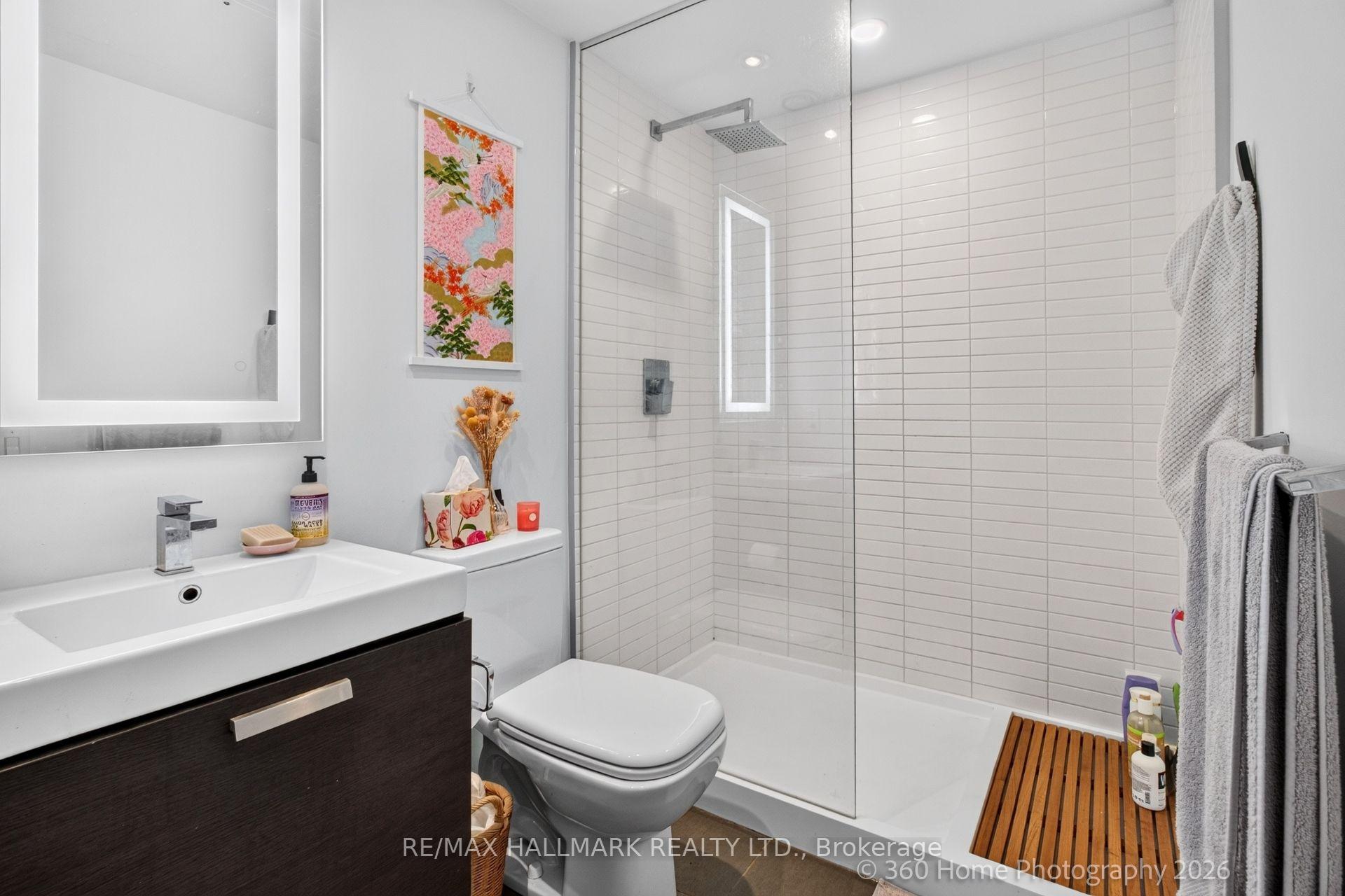 Photo 9 of Unit 1210, 629 King Street W, Toronto, Waterfront Communities — HOMEH