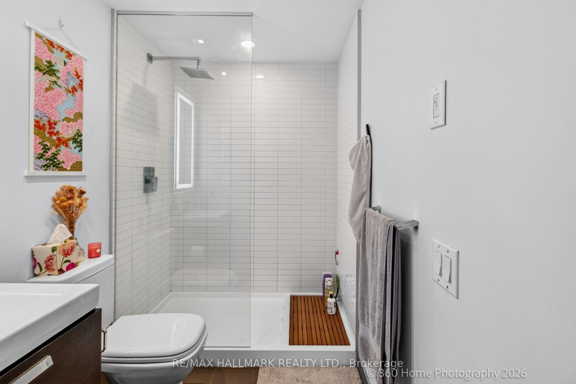 Photo 11 of Unit 1210, 629 King Street W, Toronto, Waterfront Communities — HOMEH