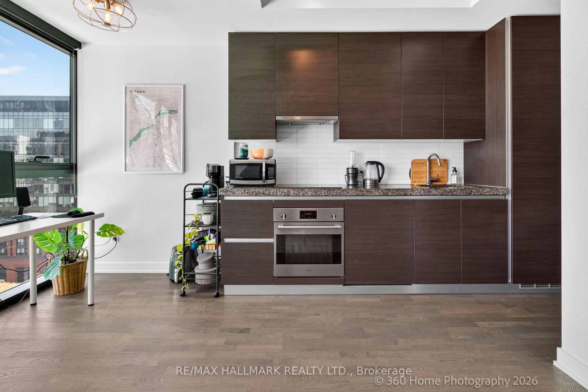Photo 14 of Unit 1210, 629 King Street W, Toronto, Waterfront Communities — HOMEH