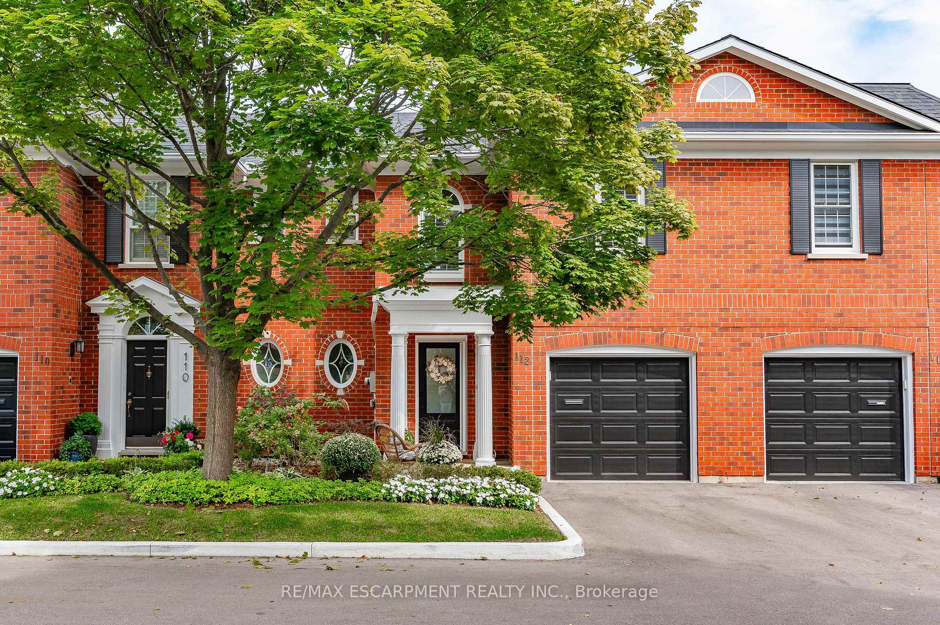 Photo of 112 Fairwood Place W
