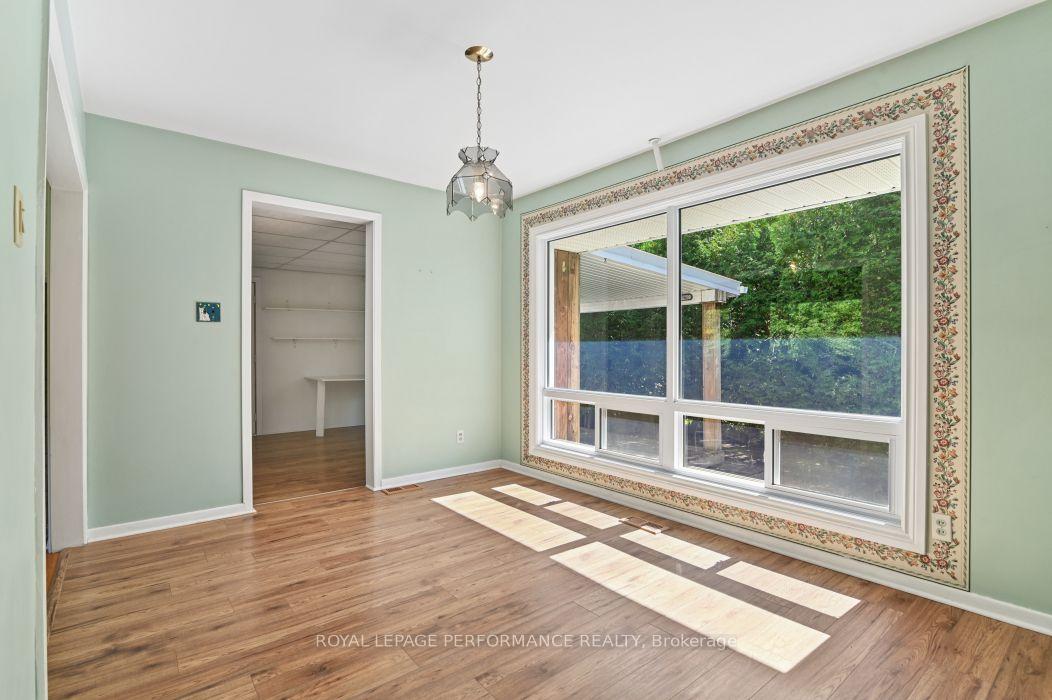 Photo 11 of 18 Honey Gables Drive, Ottawa, Riverside South/Gloucester Glen — HOMEH