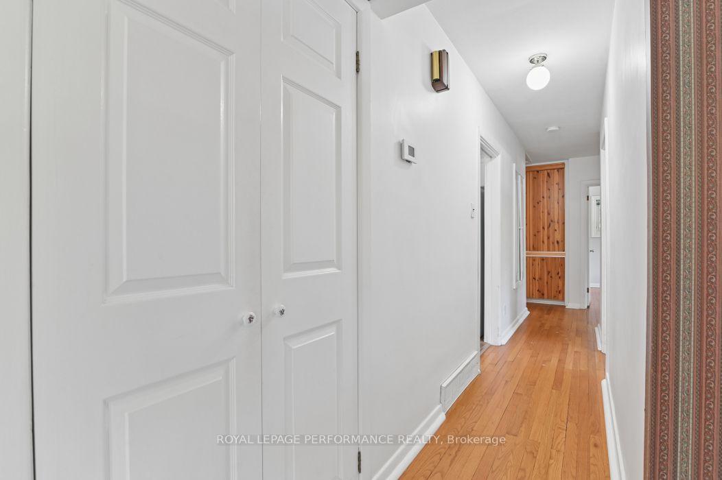Photo 17 of 18 Honey Gables Drive, Ottawa, Riverside South/Gloucester Glen — HOMEH