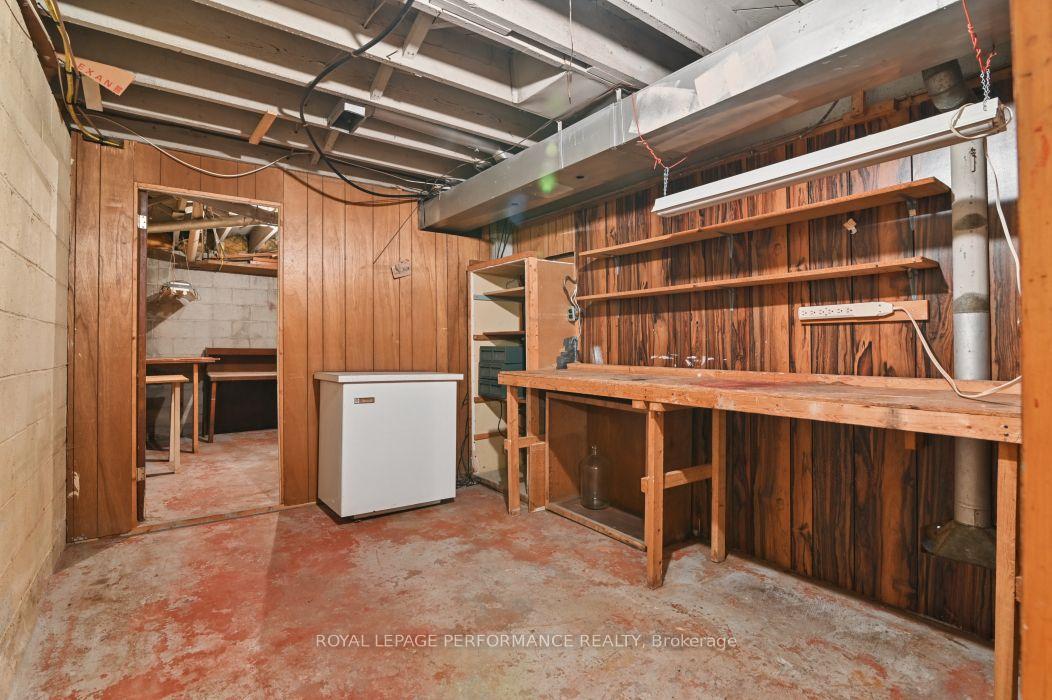 Photo 23 of 18 Honey Gables Drive, Ottawa, Riverside South/Gloucester Glen — HOMEH