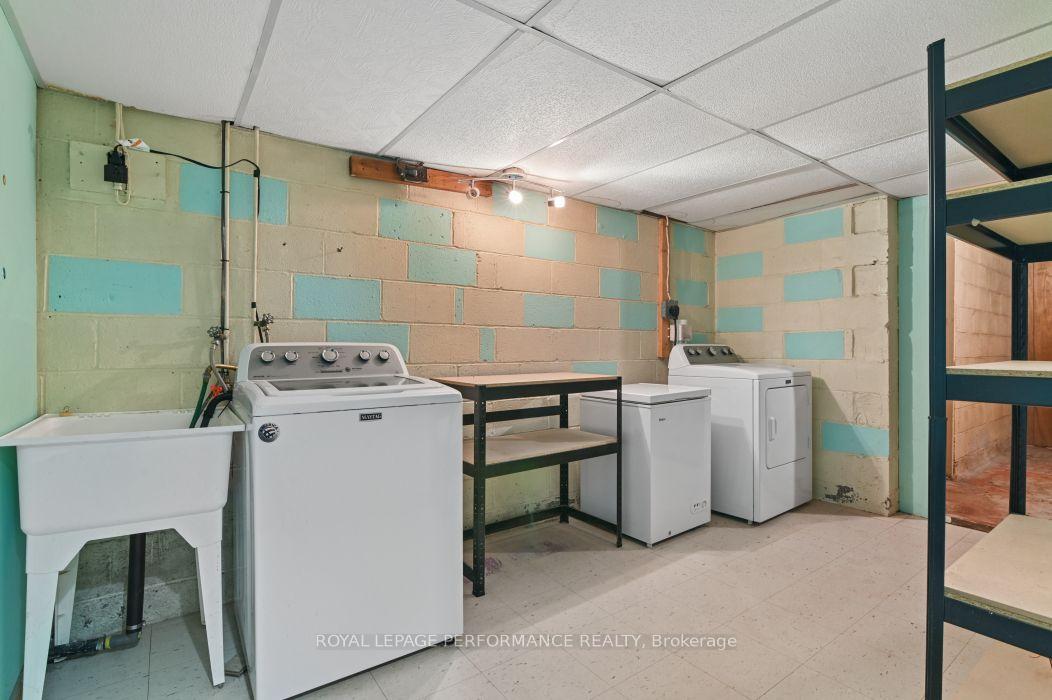 Photo 24 of 18 Honey Gables Drive, Ottawa, Riverside South/Gloucester Glen — HOMEH
