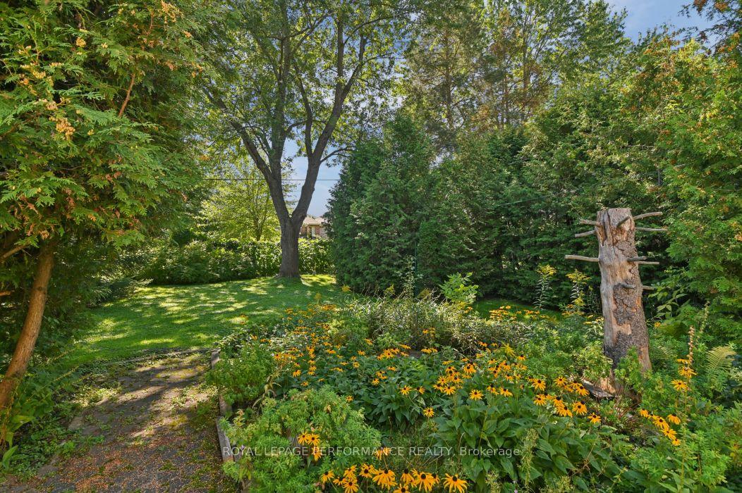 Photo 29 of 18 Honey Gables Drive, Ottawa, Riverside South/Gloucester Glen — HOMEH