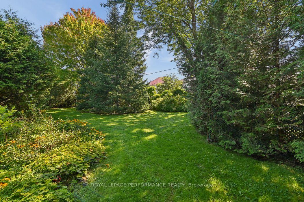 Photo 30 of 18 Honey Gables Drive, Ottawa, Riverside South/Gloucester Glen — HOMEH