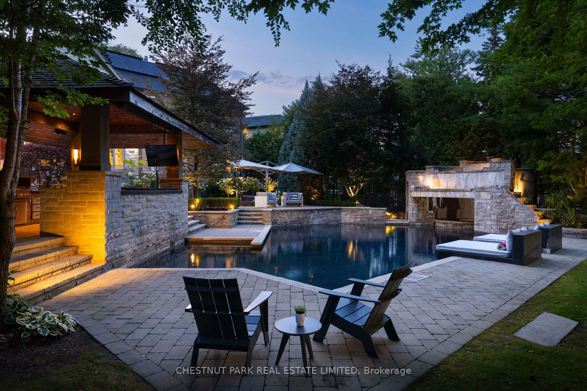 Photo 4 of 95 Bayview Ridge, North York, Bridle Path-Sunnybrook-York Mills — HOMEH
