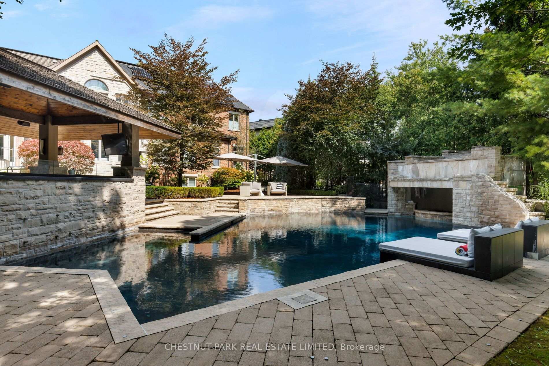 Photo 44 of 95 Bayview Ridge, North York, Bridle Path-Sunnybrook-York Mills — HOMEH