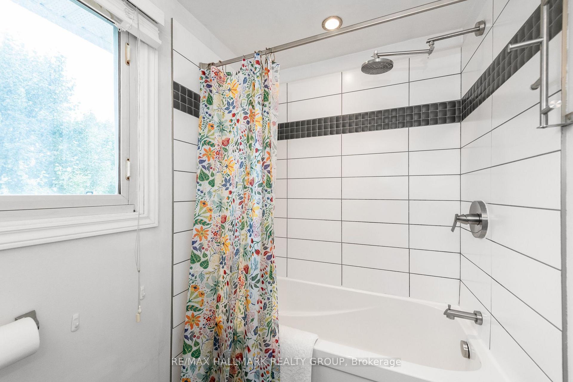 Photo 32 of Unit 121, 1045 Morrison Drive, Ottawa, Redwood Park — HOMEH