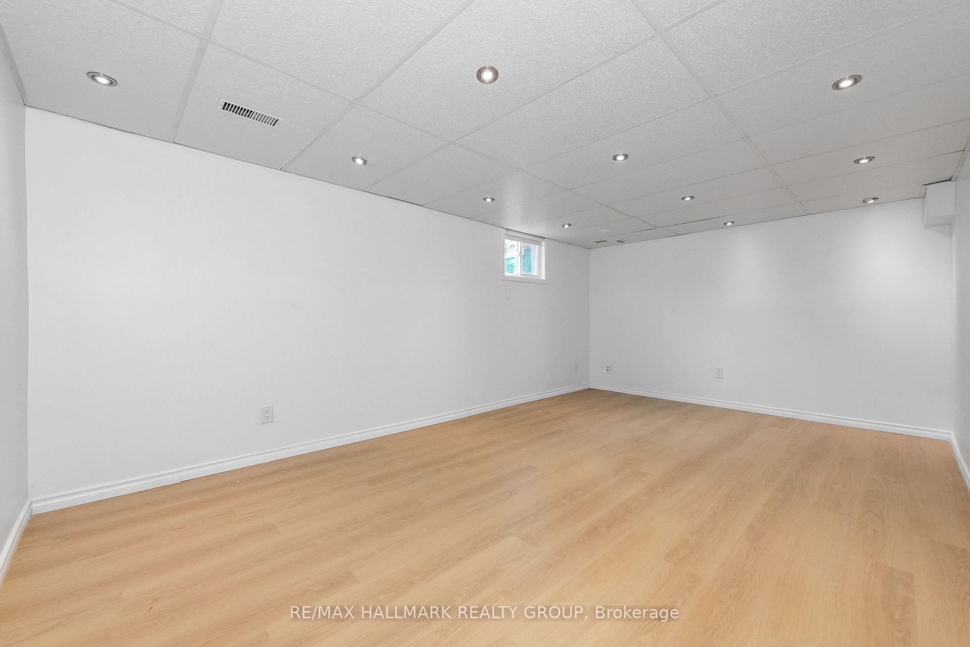 Photo 33 of Unit 121, 1045 Morrison Drive, Ottawa, Redwood Park — HOMEH