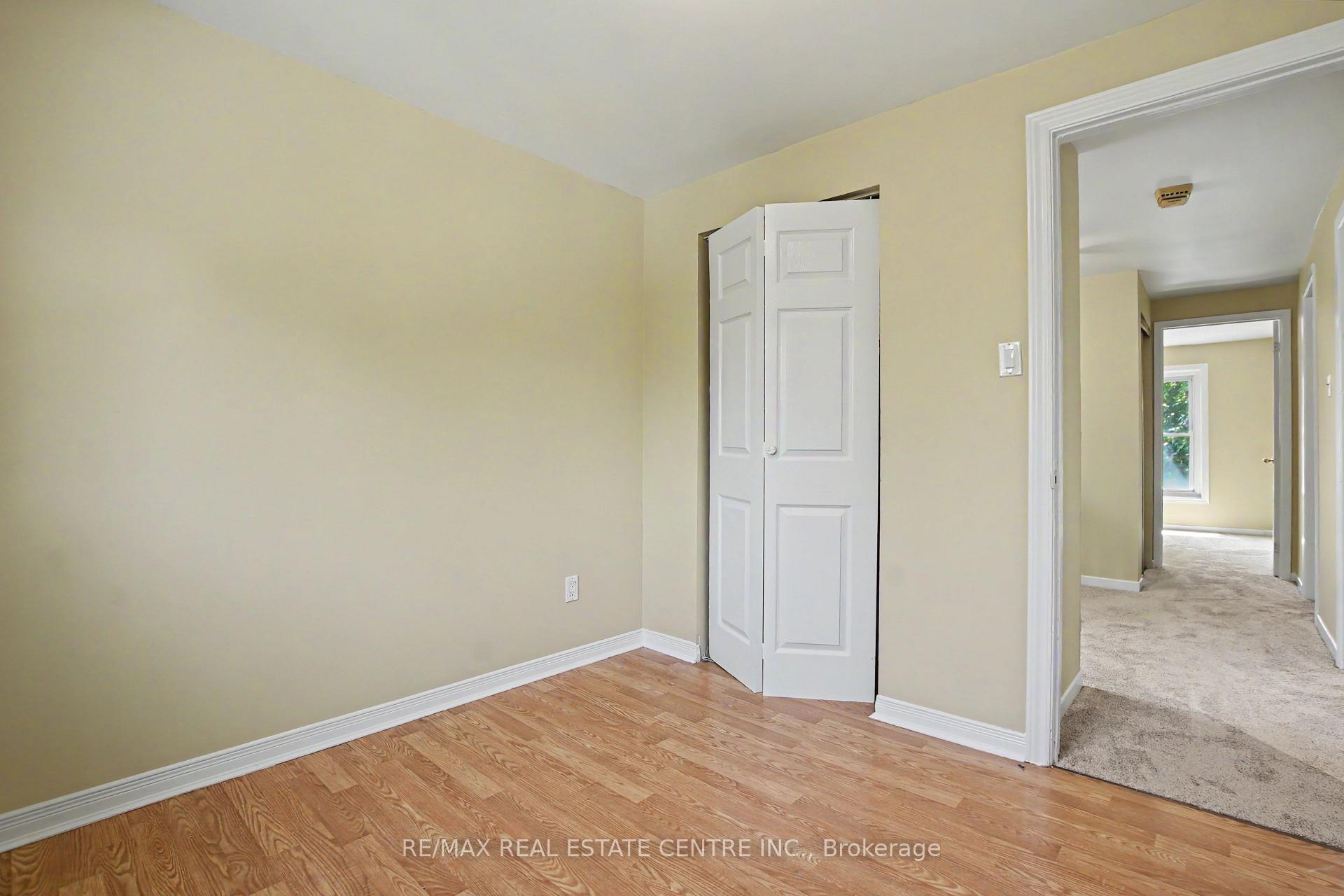Photo 17 of 17 Hallmark Street, Brantford, Lynden Hills — HOMEH
