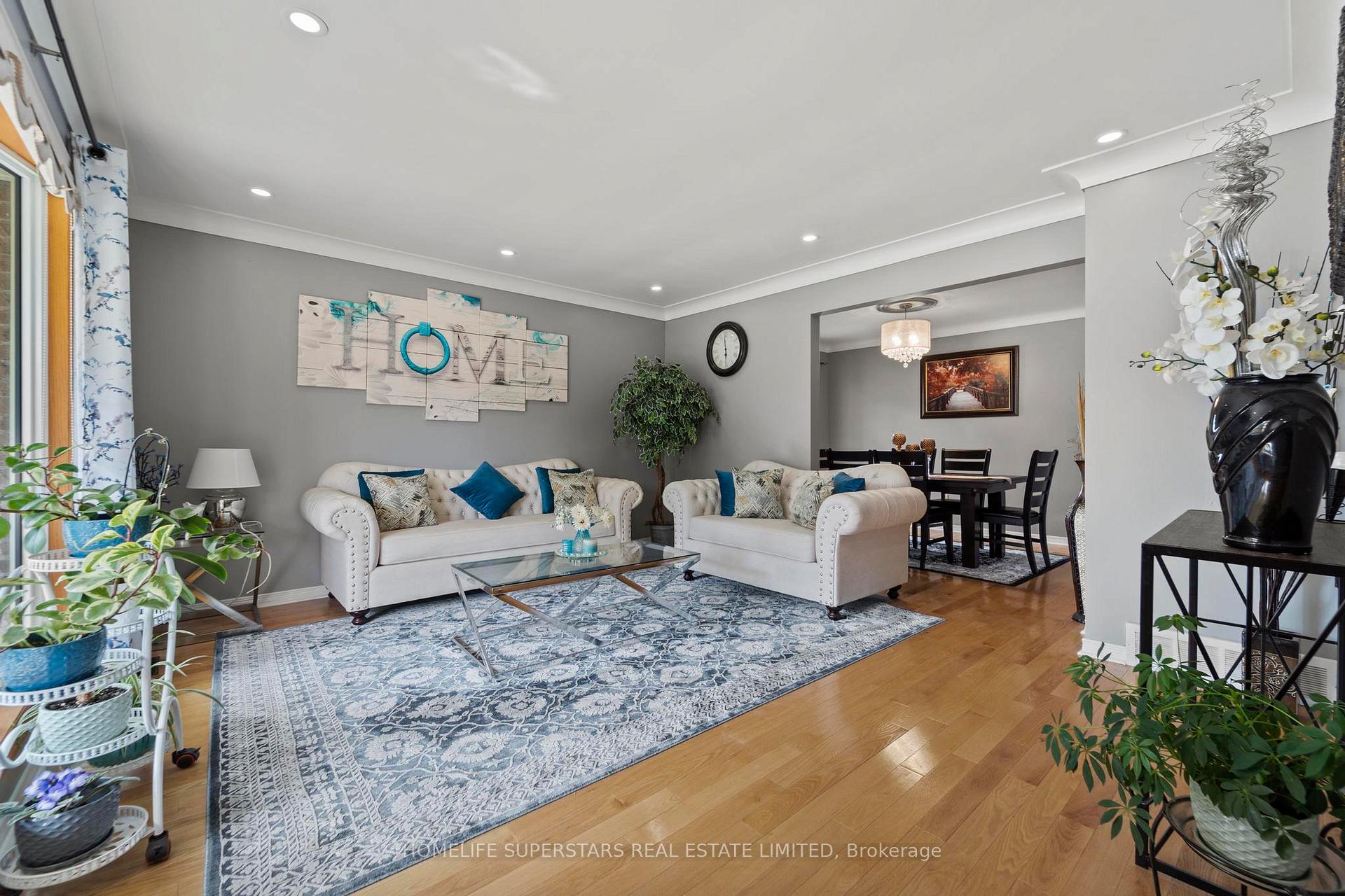 Photo 11 of 9925 Holly Crescent, Windsor — HOMEH