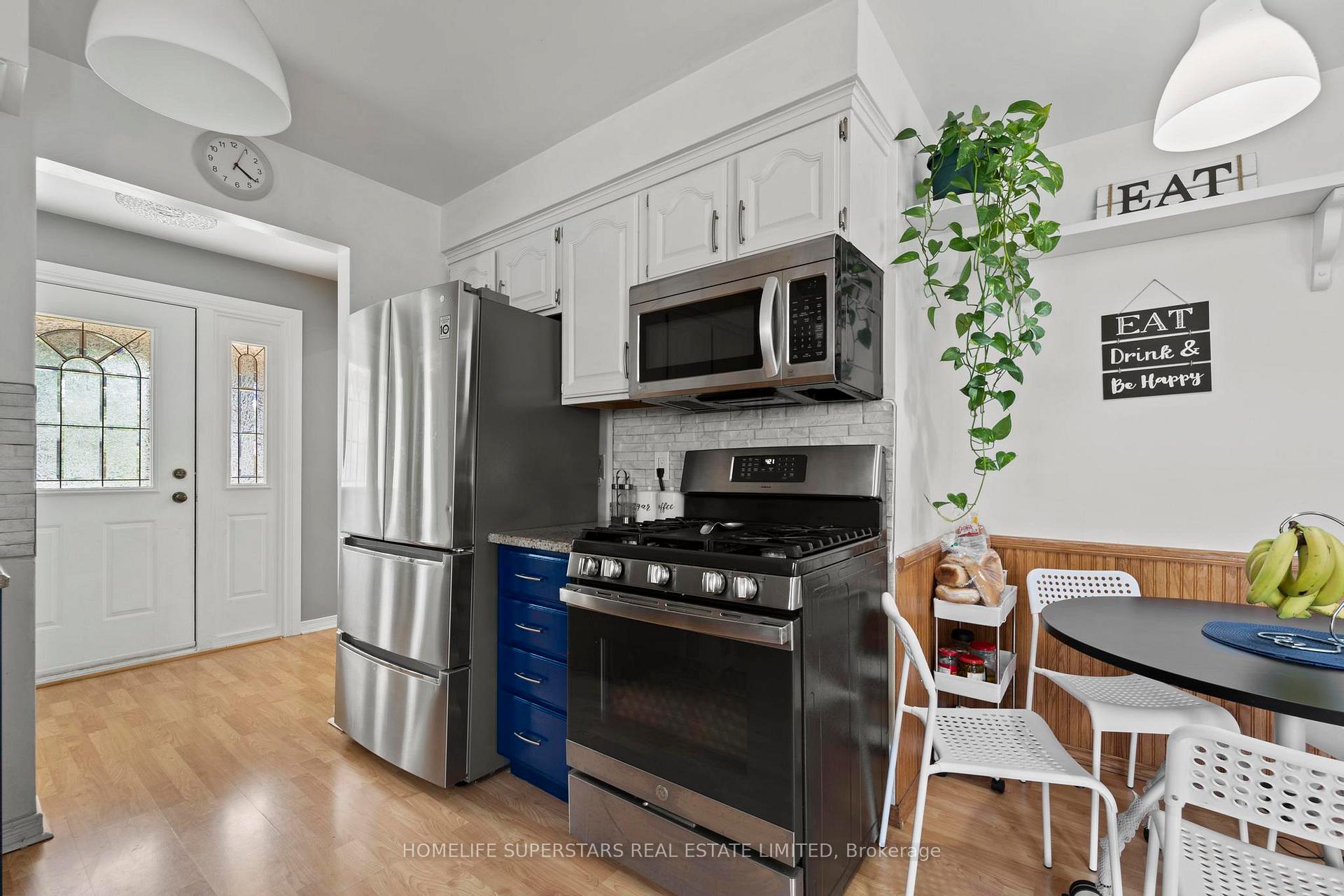 Photo 18 of 9925 Holly Crescent, Windsor — HOMEH