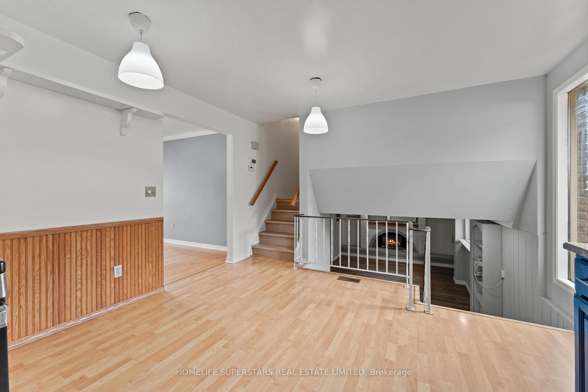 Photo 35 of 9925 Holly Crescent, Windsor — HOMEH