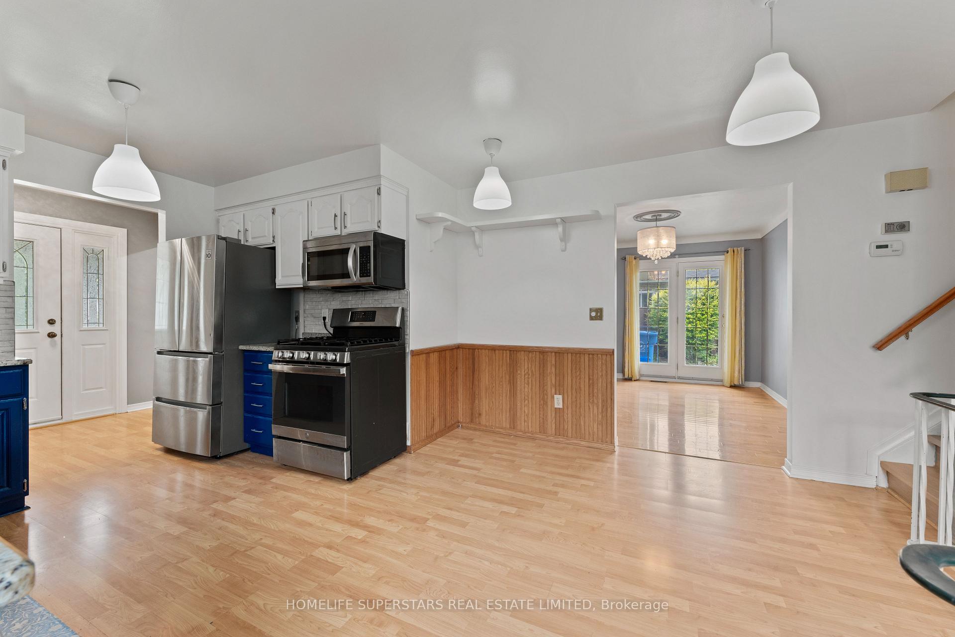 Photo 36 of 9925 Holly Crescent, Windsor — HOMEH