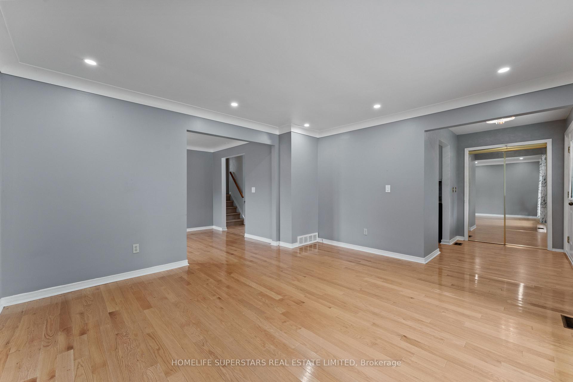 Photo 45 of 9925 Holly Crescent, Windsor — HOMEH