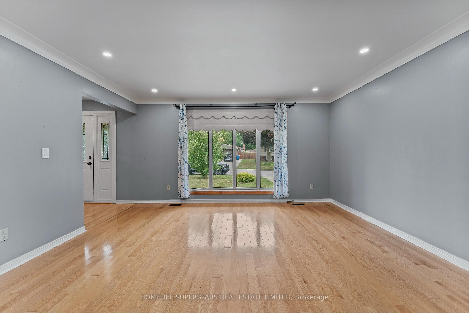 Photo 46 of 9925 Holly Crescent, Windsor — HOMEH