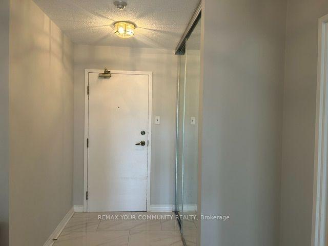 Photo 7 of Unit 310, 7 Townsgate Drive, Vaughan, Crestwood-Springfarm-Yorkhill — HOMEH