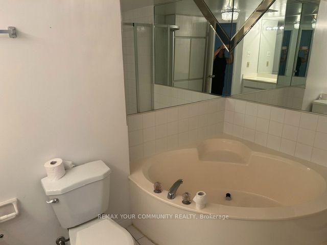 Photo 18 of Unit 310, 7 Townsgate Drive, Vaughan, Crestwood-Springfarm-Yorkhill — HOMEH