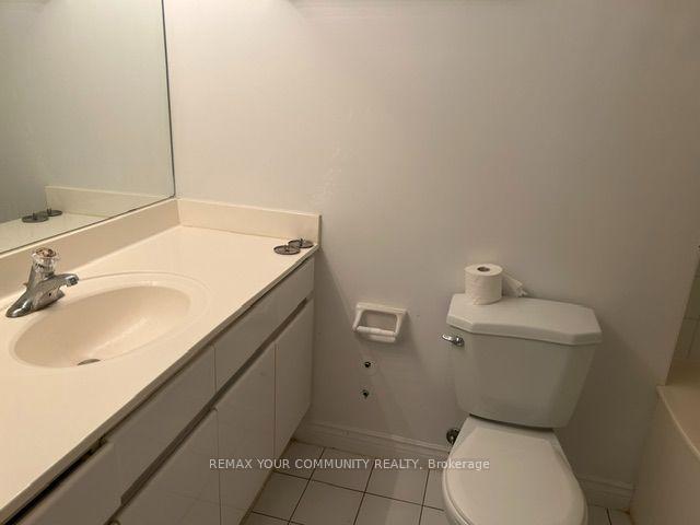 Photo 19 of Unit 310, 7 Townsgate Drive, Vaughan, Crestwood-Springfarm-Yorkhill — HOMEH