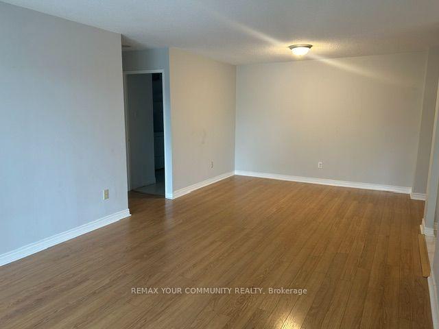 Photo 22 of Unit 310, 7 Townsgate Drive, Vaughan, Crestwood-Springfarm-Yorkhill — HOMEH