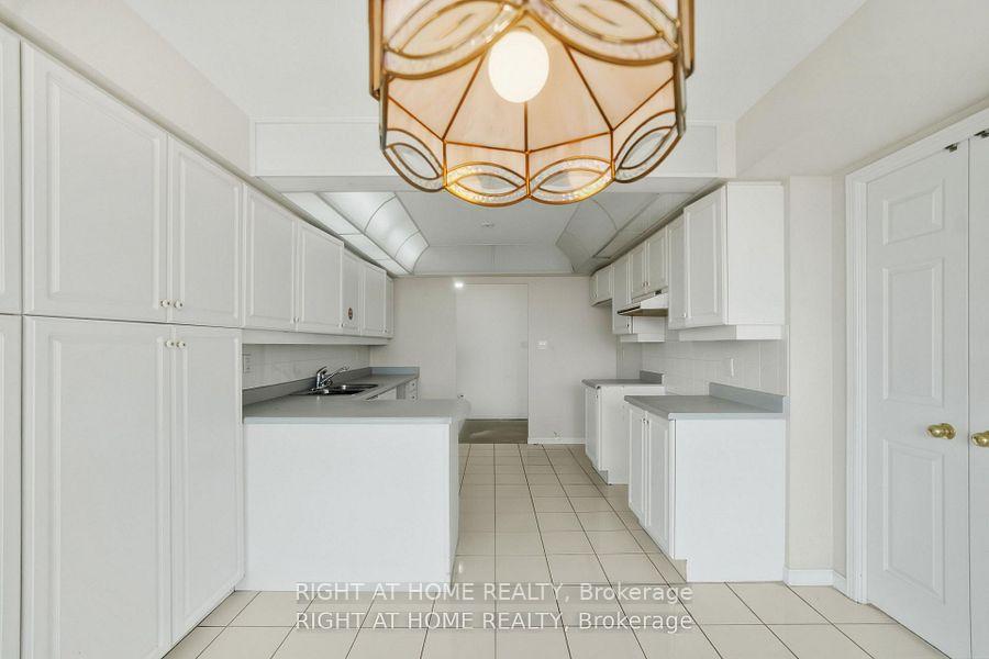 Photo 27 of Unit 803, 610 Bullock Drive, Markham, Markville — HOMEH