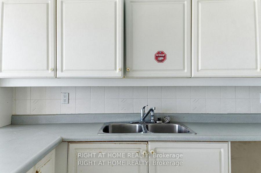 Photo 31 of Unit 803, 610 Bullock Drive, Markham, Markville — HOMEH