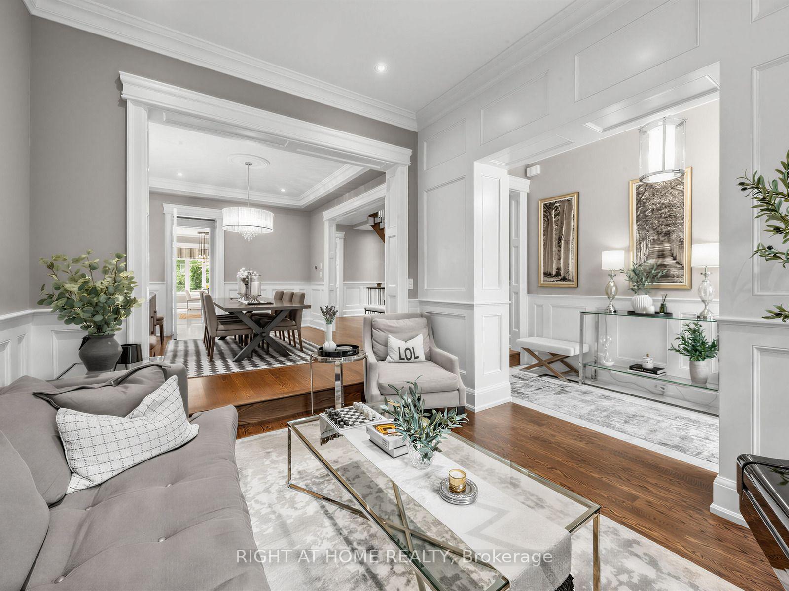 Photo 2 of 189 Stibbard Avenue, Toronto, Mount Pleasant East — HOMEH