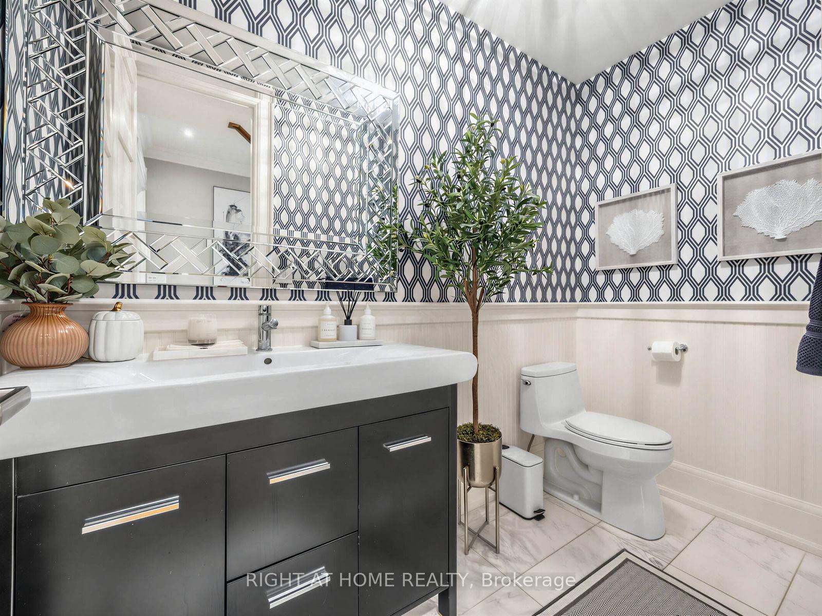 Photo 12 of 189 Stibbard Avenue, Toronto, Mount Pleasant East — HOMEH