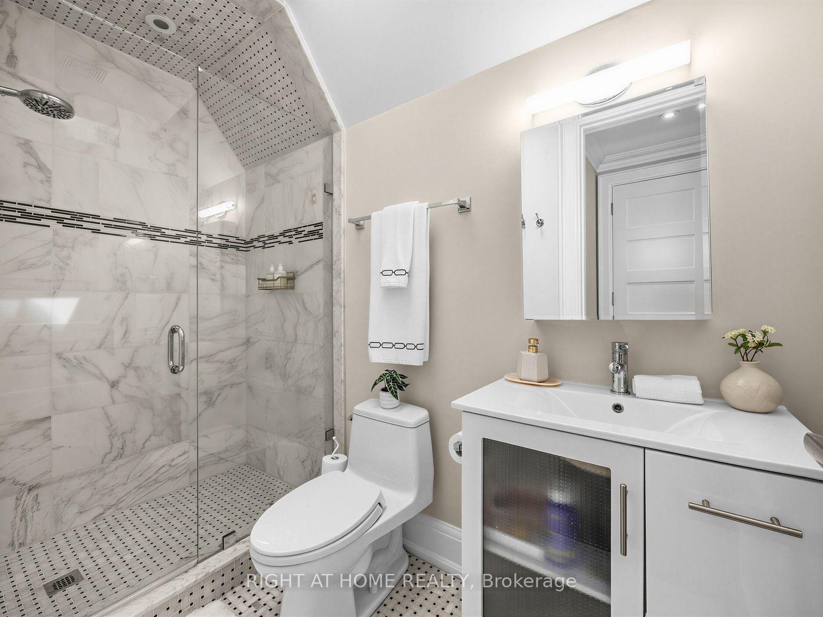 Photo 24 of 189 Stibbard Avenue, Toronto, Mount Pleasant East — HOMEH