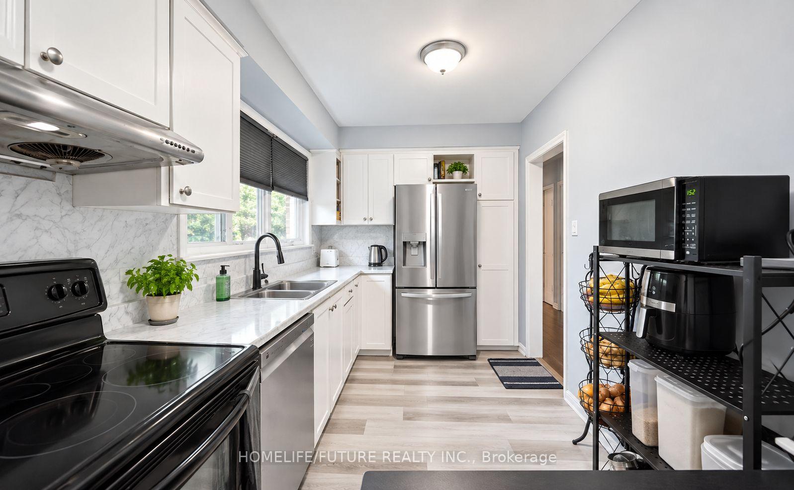 Photo 9 of 65 Blakemanor Boulevard, Scarborough, Woburn — HOMEH
