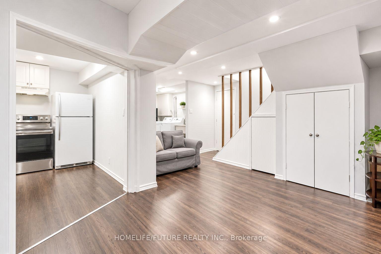 Photo 15 of 65 Blakemanor Boulevard, Scarborough, Woburn — HOMEH