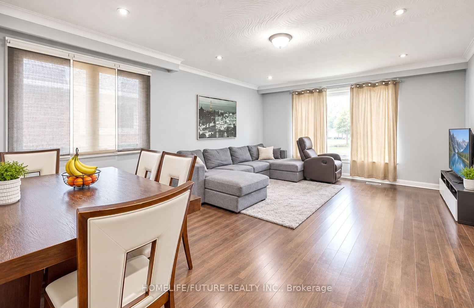 Photo 23 of 65 Blakemanor Boulevard, Scarborough, Woburn — HOMEH