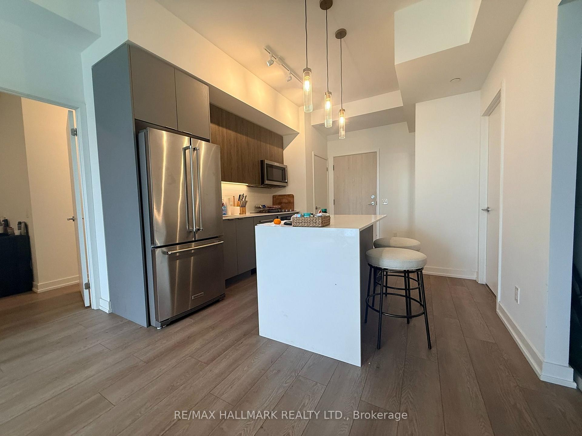 Photo 11 of Unit 810, 181 Sheppard Avenue E, North York, Willowdale East — HOMEH