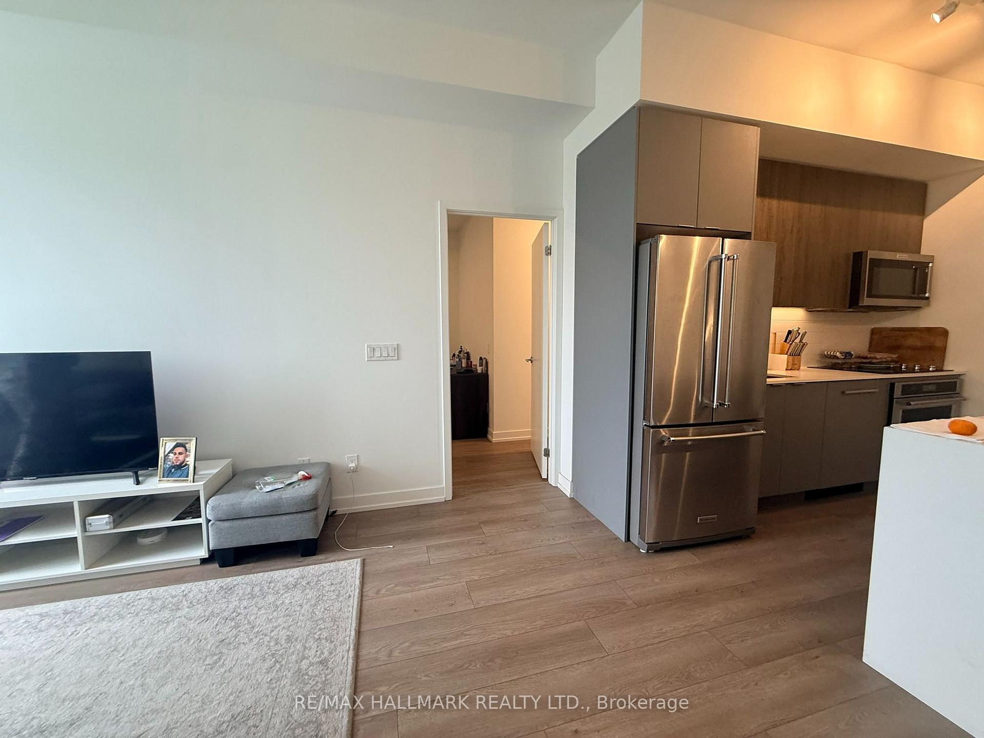 Photo 12 of Unit 810, 181 Sheppard Avenue E, North York, Willowdale East — HOMEH