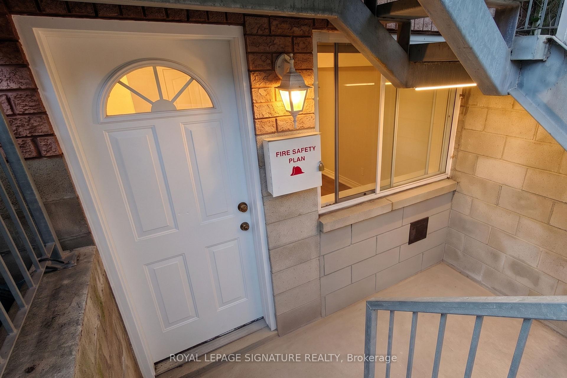 Photo 2 of Unit Lower, 512 Concord Avenue, Toronto, Dovercourt-Wallace Emerson-Junction — HOMEH