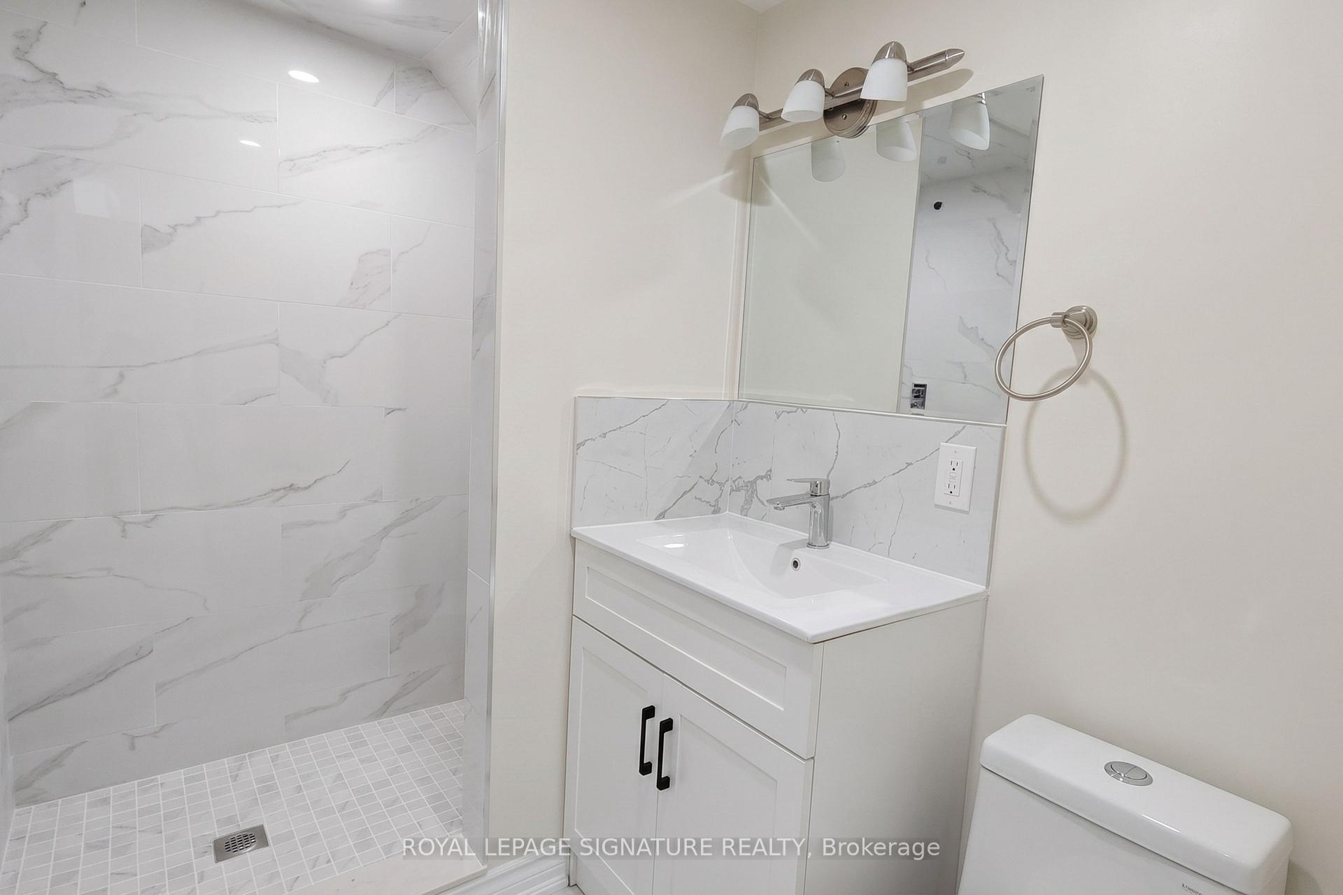 Photo 7 of Unit Lower, 512 Concord Avenue, Toronto, Dovercourt-Wallace Emerson-Junction — HOMEH