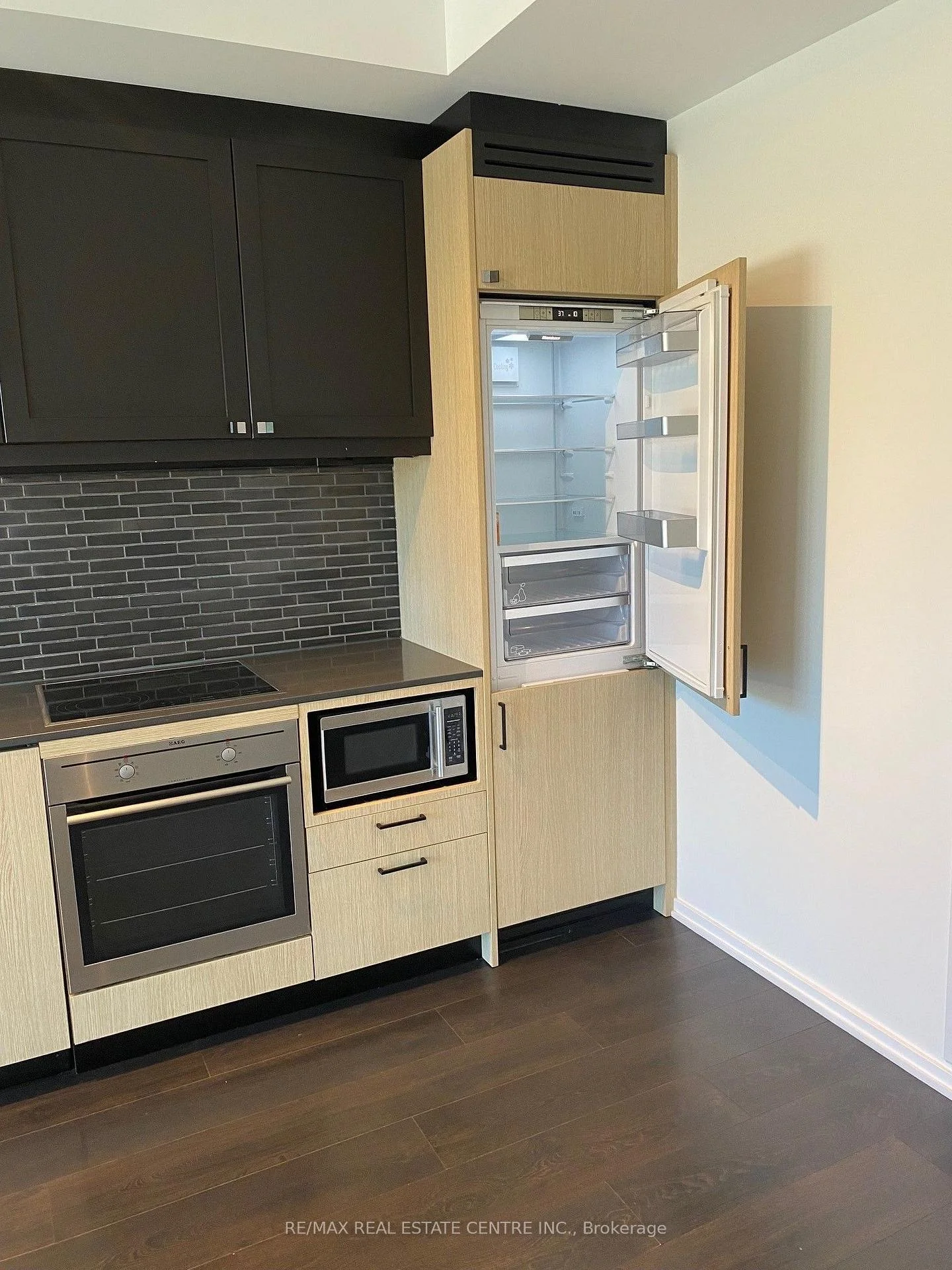 Photo 16 of Unit 308, 783 Bathurst Street, Toronto, University — HOMEH