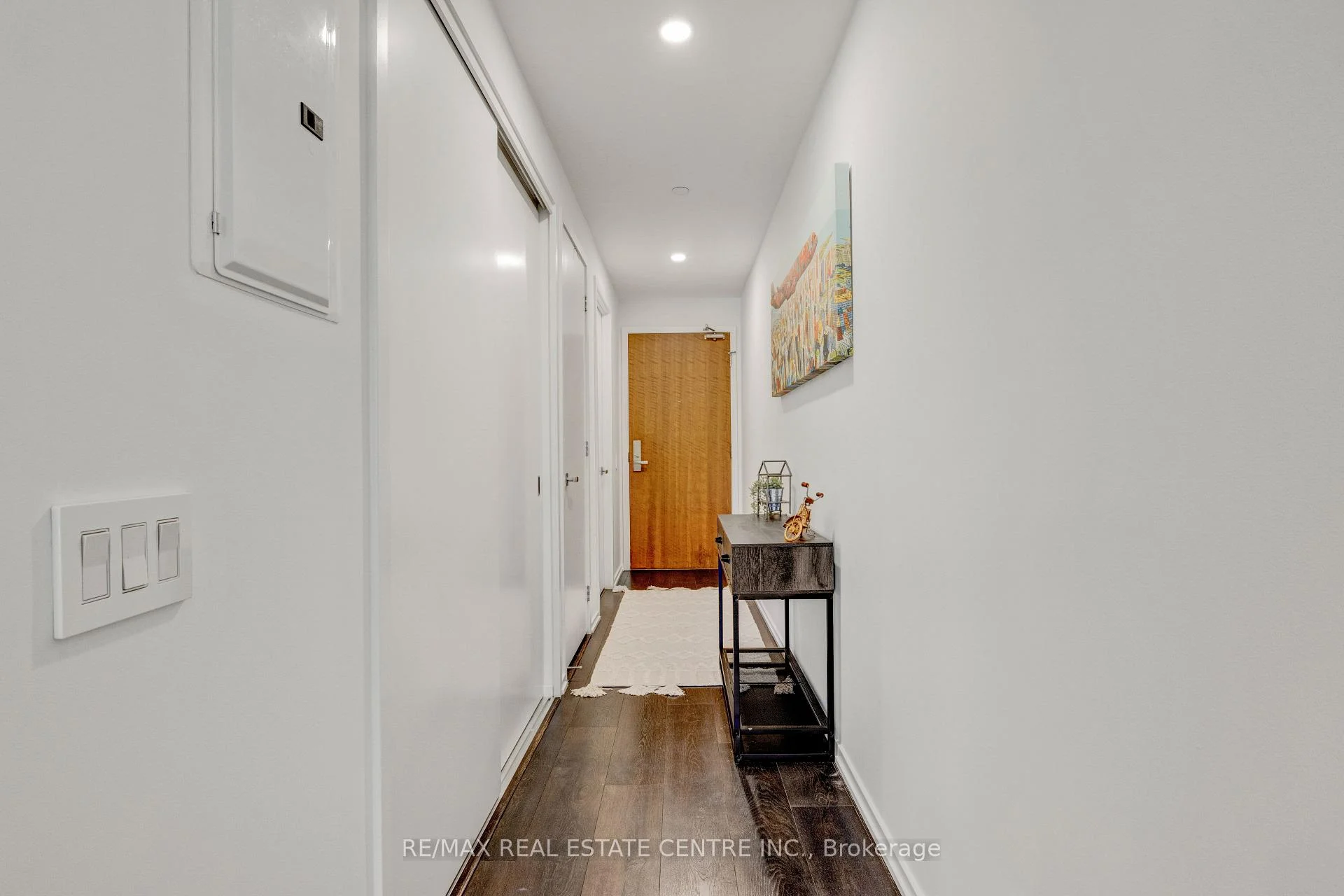 Photo 7 of Unit 308, 783 Bathurst Street, Toronto, University — HOMEH