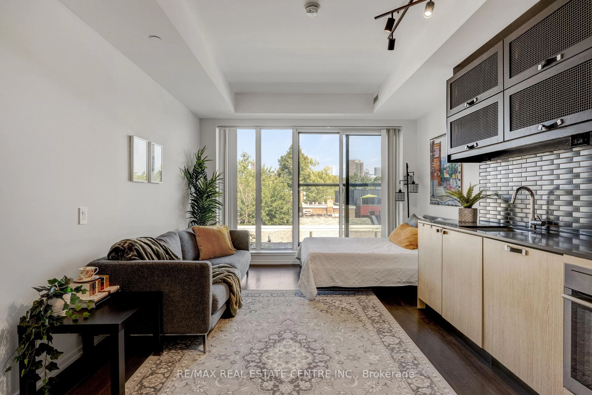 Photo 17 of Unit 308, 783 Bathurst Street, Toronto, University — HOMEH