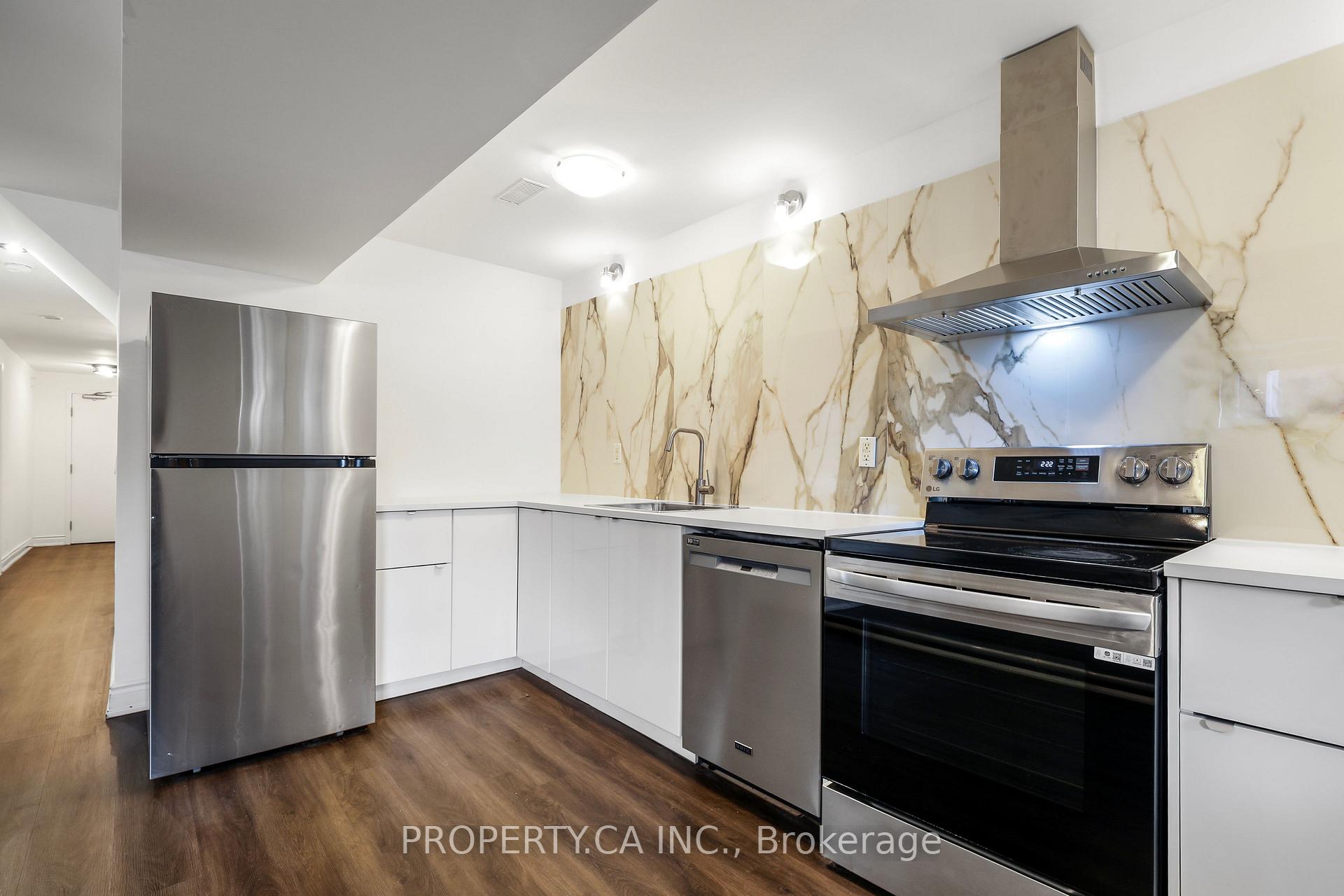Photo 4 of Unit 2, 121 Melrose Street, Etobicoke, Mimico — HOMEH