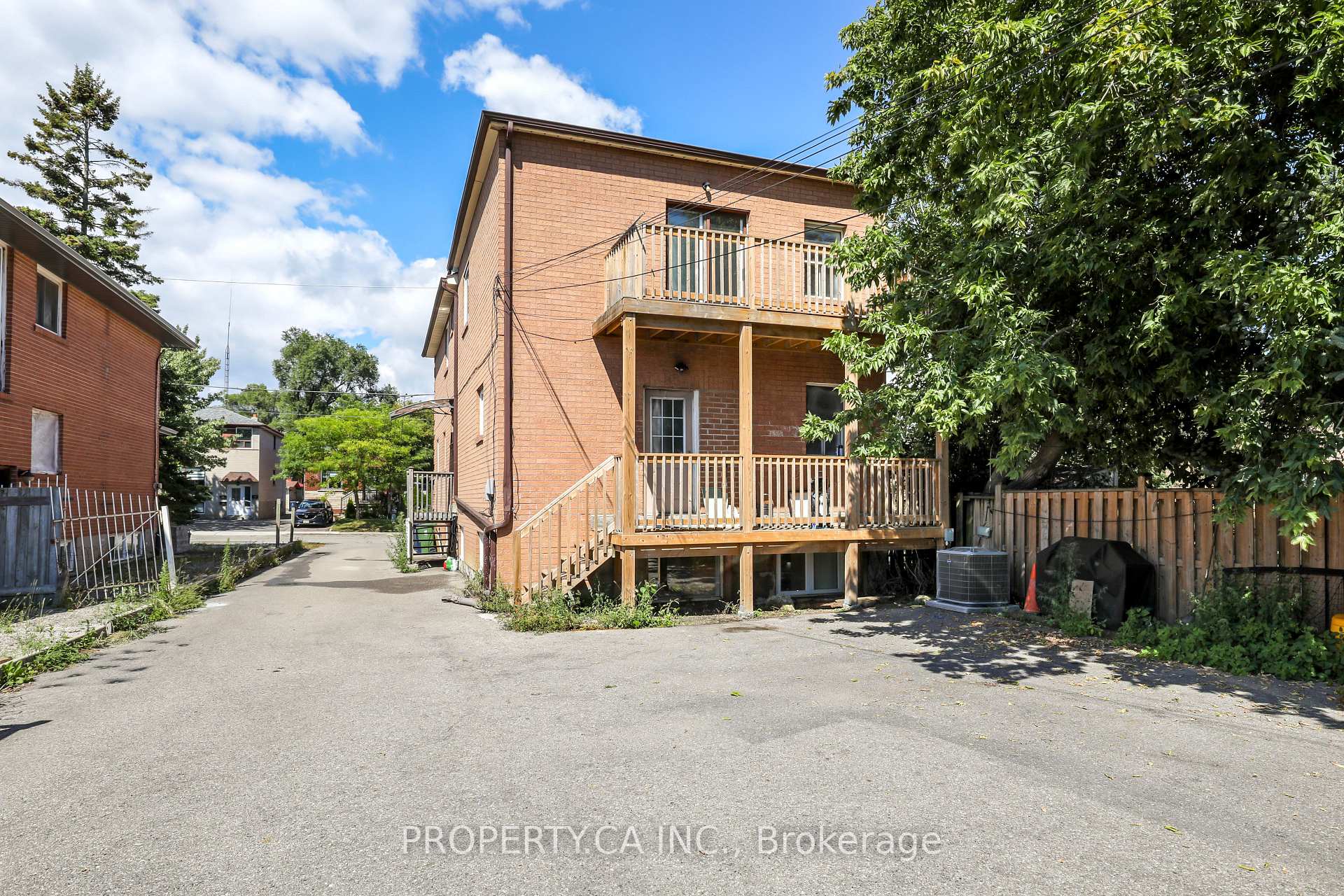 Photo 19 of Unit 2, 121 Melrose Street, Etobicoke, Mimico — HOMEH