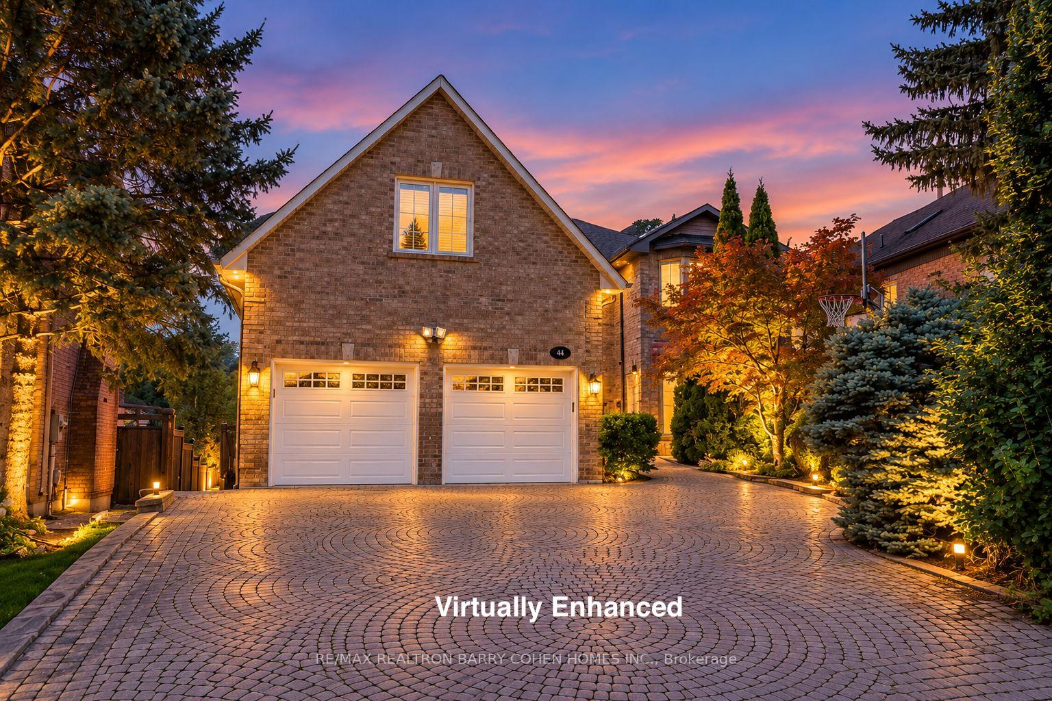 Photo 3 of 44 Prince Edward Boulevard, Markham, Thornlea — HOMEH
