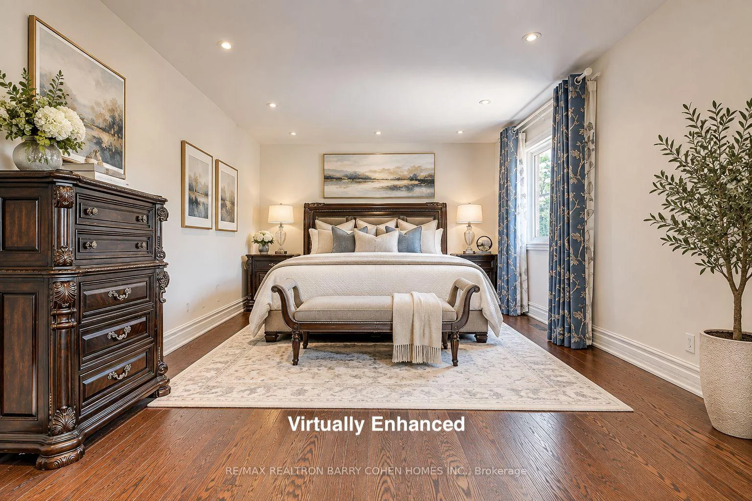 Photo 15 of 44 Prince Edward Boulevard, Markham, Thornlea — HOMEH