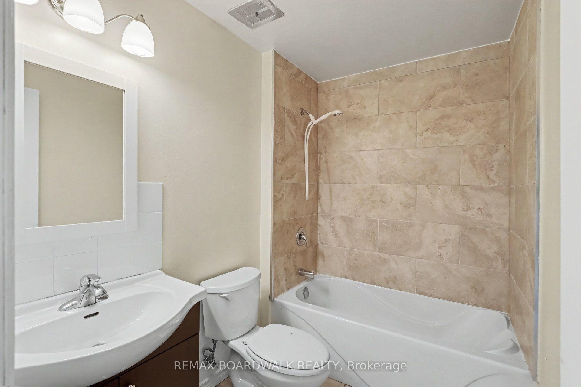 Photo 15 of 912 Elmsmere Road, Ottawa, Beacon Hill South — HOMEH