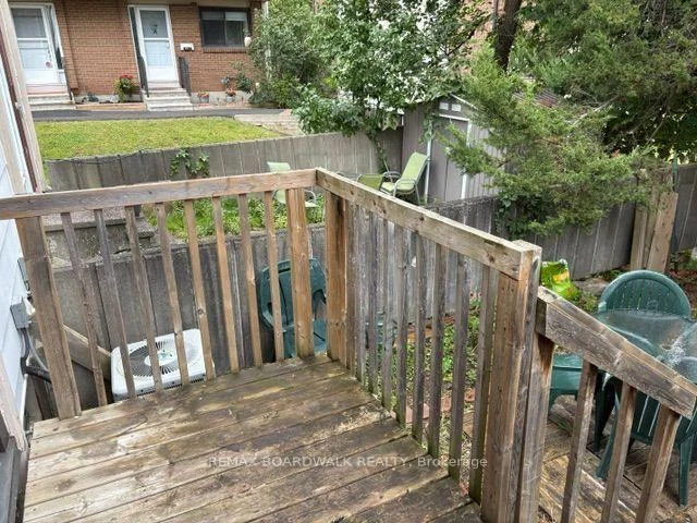 Photo 26 of 912 Elmsmere Road, Ottawa, Beacon Hill South — HOMEH