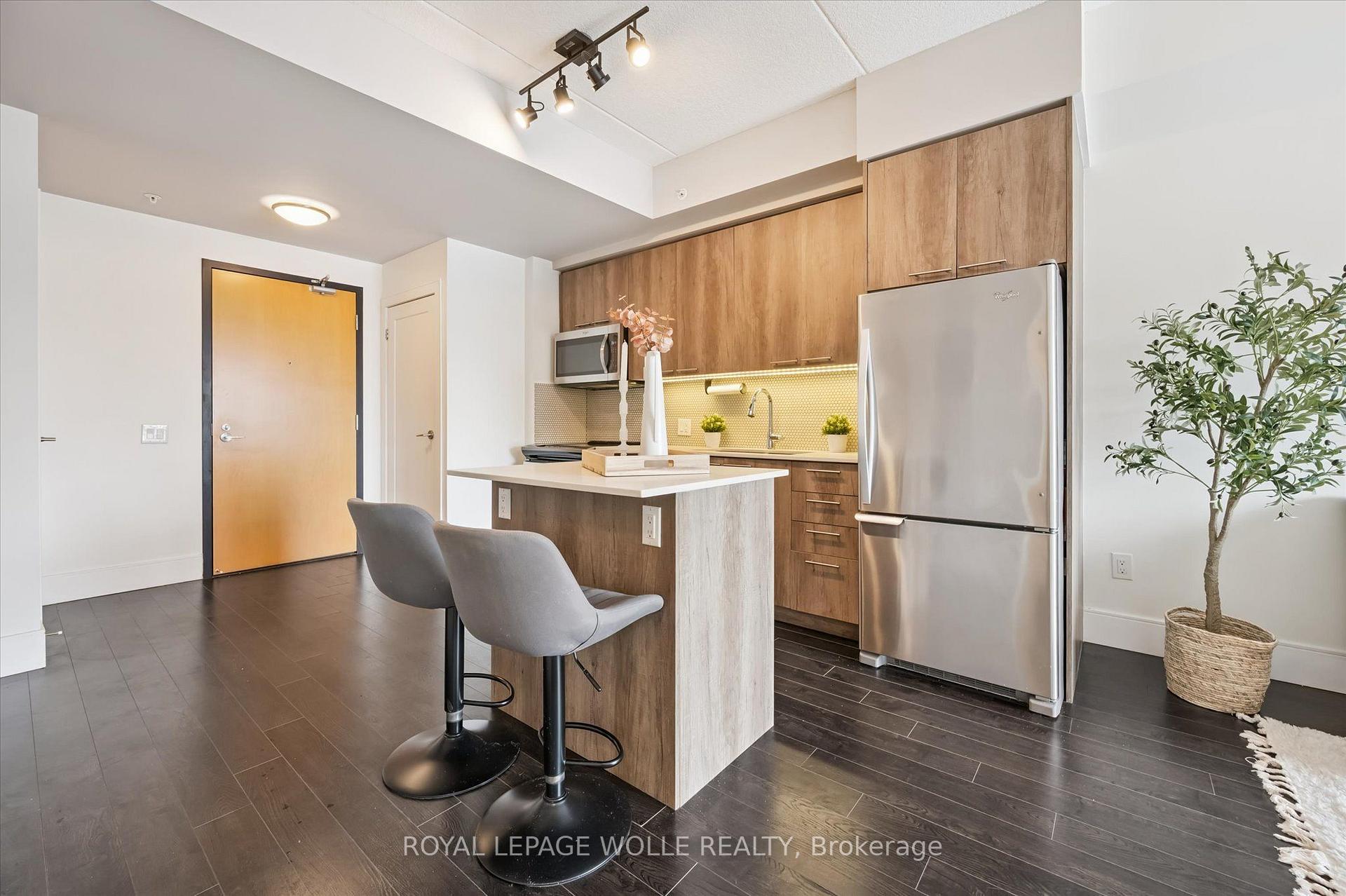 Photo 7 of Unit 309, 15 Prince Albert Boulevard, Kitchener, Mount Hope Huron Park — HOMEH