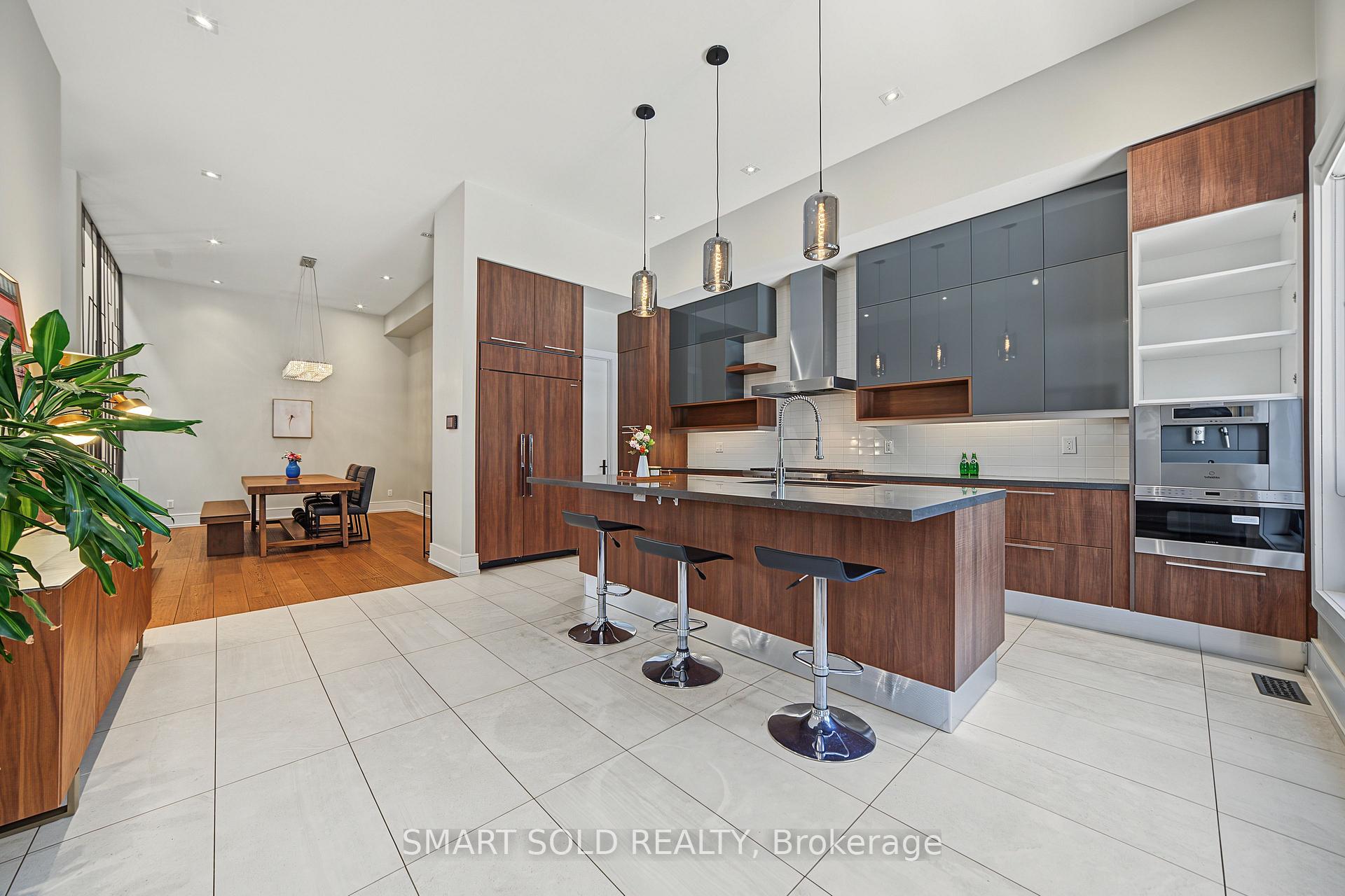 Photo 24 of 588 Conacher Drive, North York, Newtonbrook East — HOMEH
